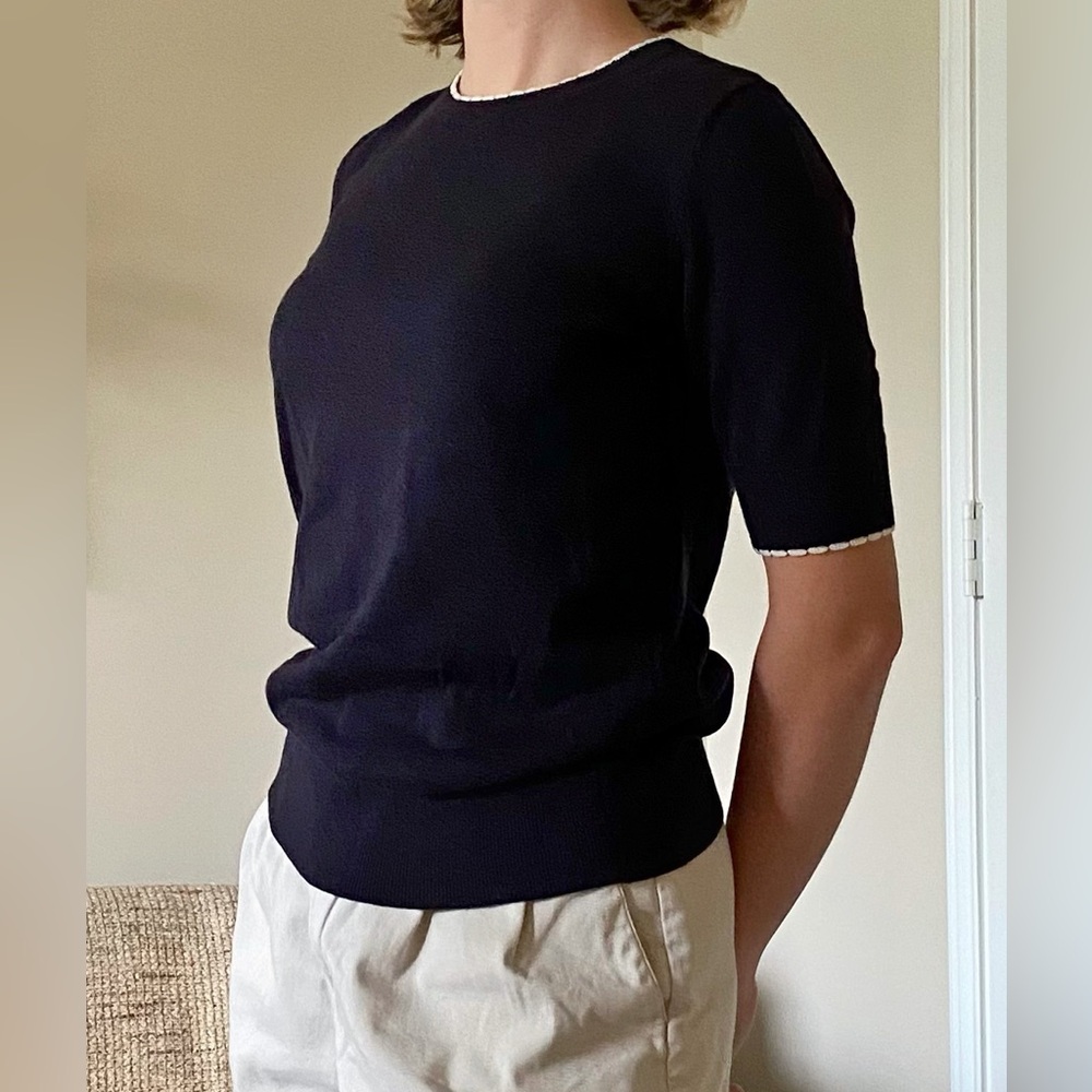 Navy Short Sleeved Sweater | Size XS | Lands’ End